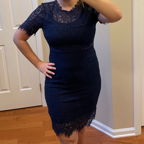 EUC Remarkable Navy Blue Sheer Lace Short Sleeve Mini Dress Sz L - Picture 6 of 10